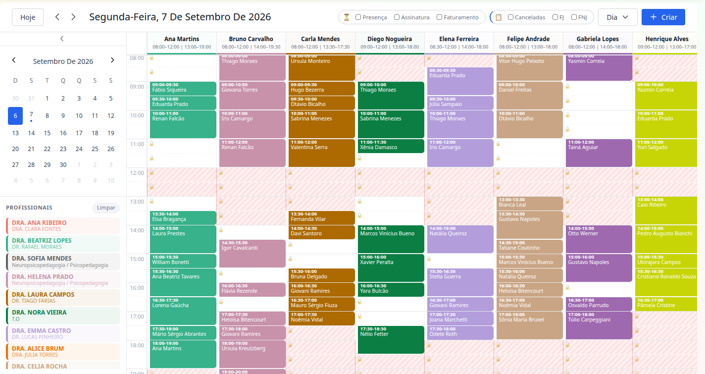 ClinicaFlow — agenda de sessões com profissionais e pacientes